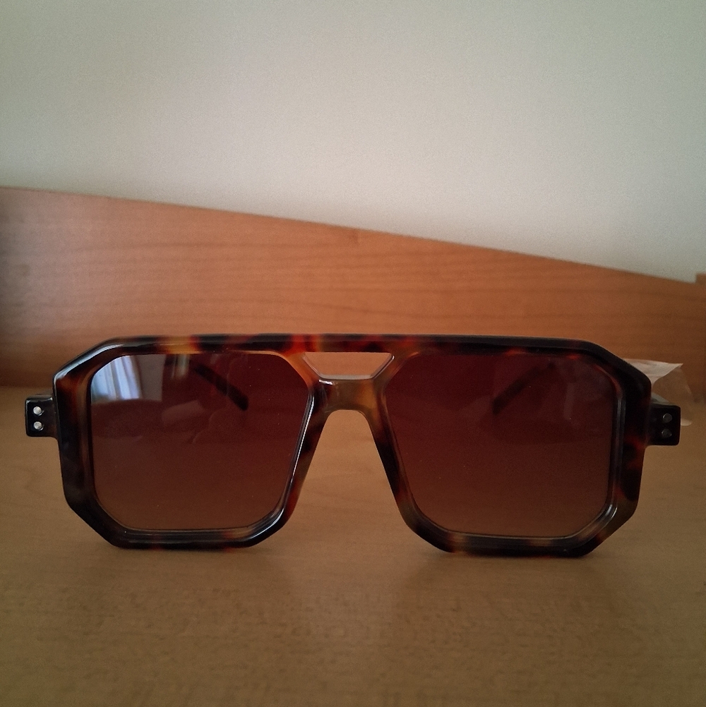 Tortoise Shell Sunglasses